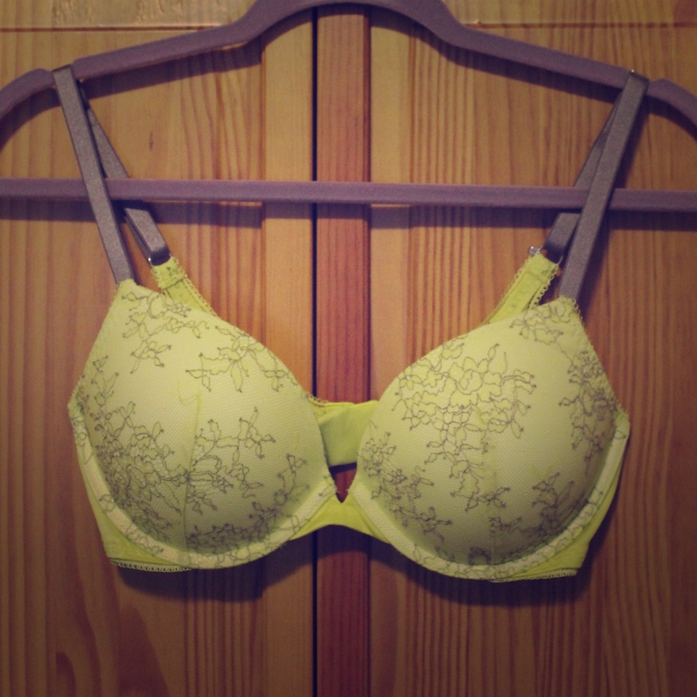 VS Very Sexy bra